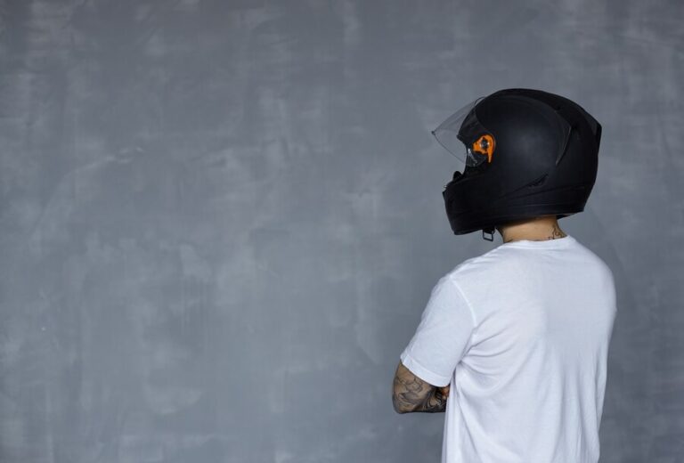 9 melhores e mais seguras marcas de capacete para moto
